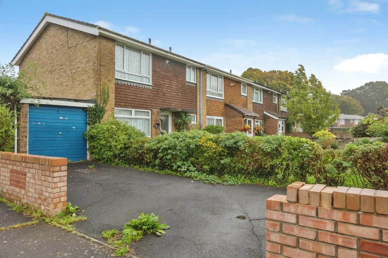Walton Close, Waterlooville, PO7, photo 19