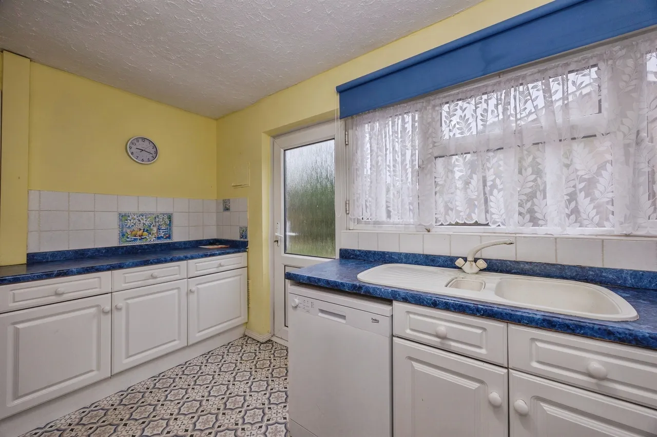 Walton Close, Waterlooville, PO7, photo 10
