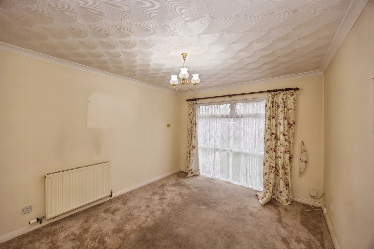 Walton Close, Waterlooville, PO7, photo 2