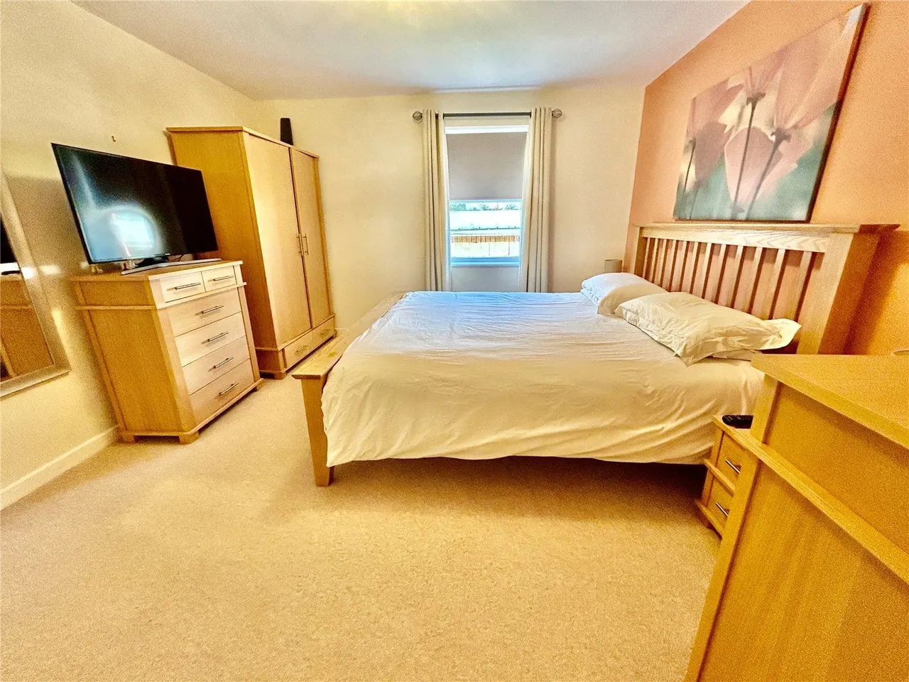 Amlwch Road, Benllech, LL74, photo 8