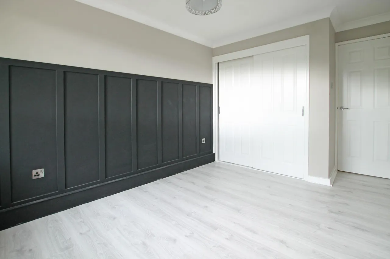 Renton Drive, Guiseley, LS20, photo 7