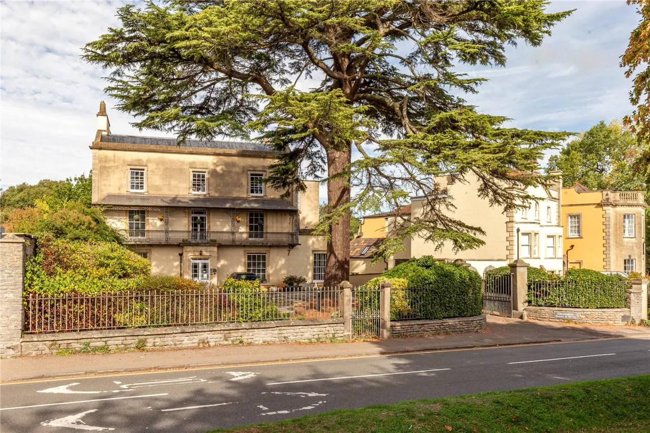 2 bed flat for sale, Beckspool Road, Frenchay, BS16
