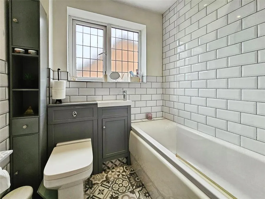 Clay Hall Road, Clacton-on-Sea, CO15, photo 4
