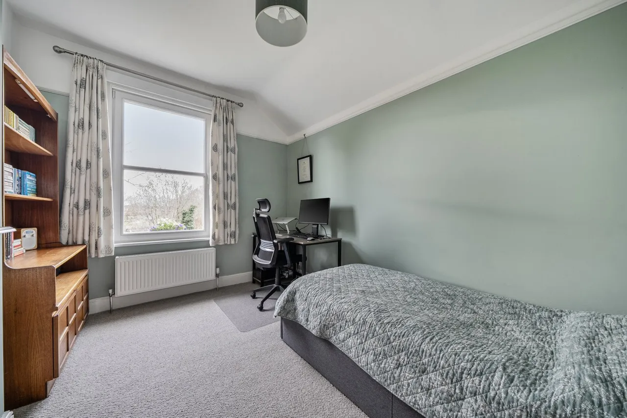 Blakeney Road, BR3, photo 6