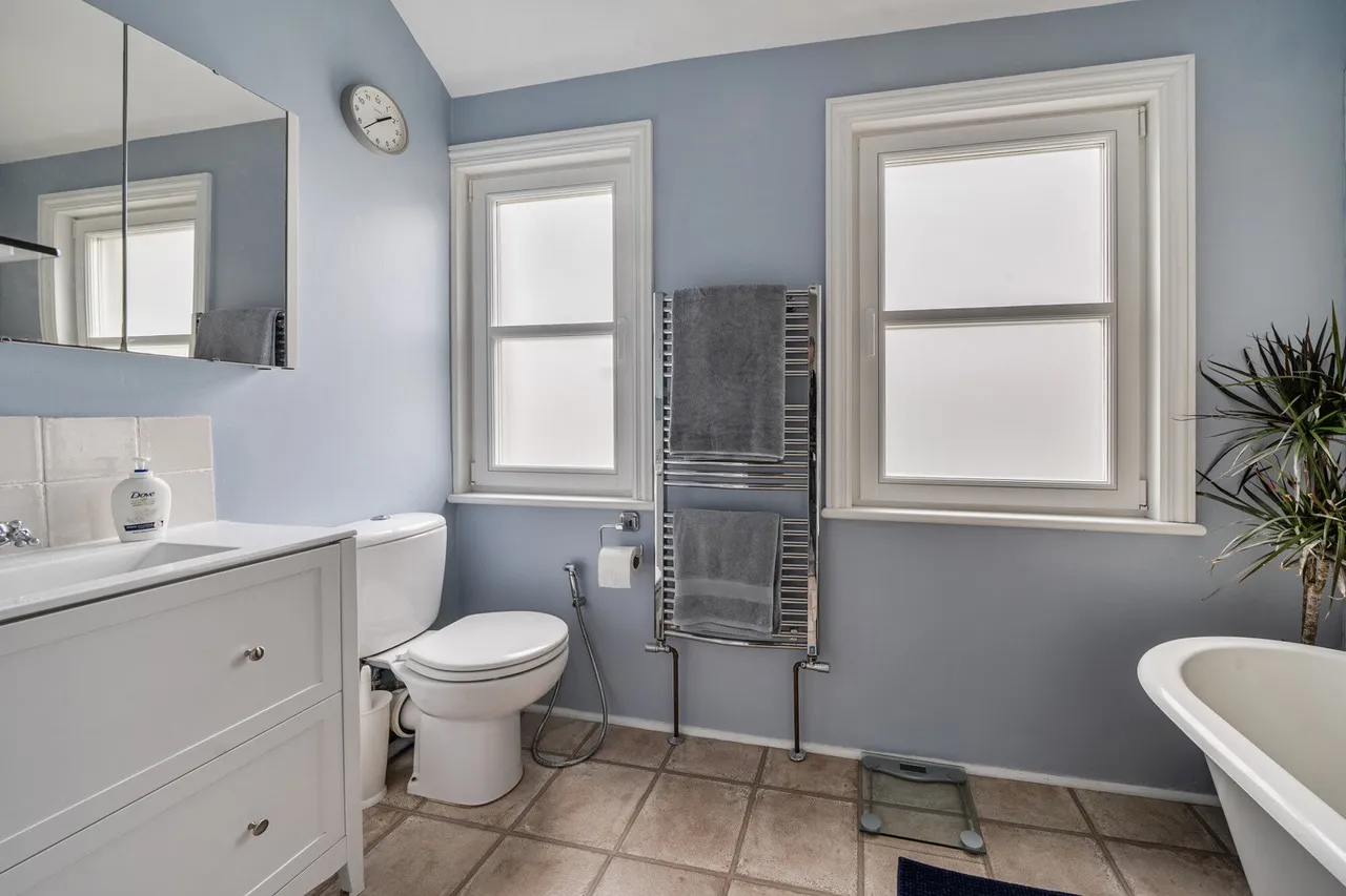 Blakeney Road, BR3, photo 7