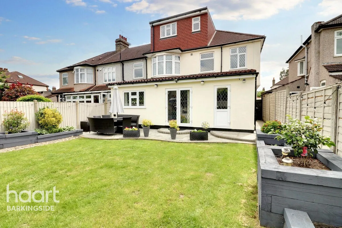 Hastings Avenue, Barkingside, IG6, photo 37