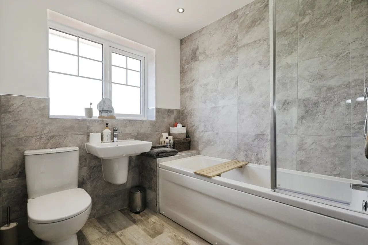 Blackbird Avenue, KNARESBOROUGH, North Yorkshire, HG5, photo 17