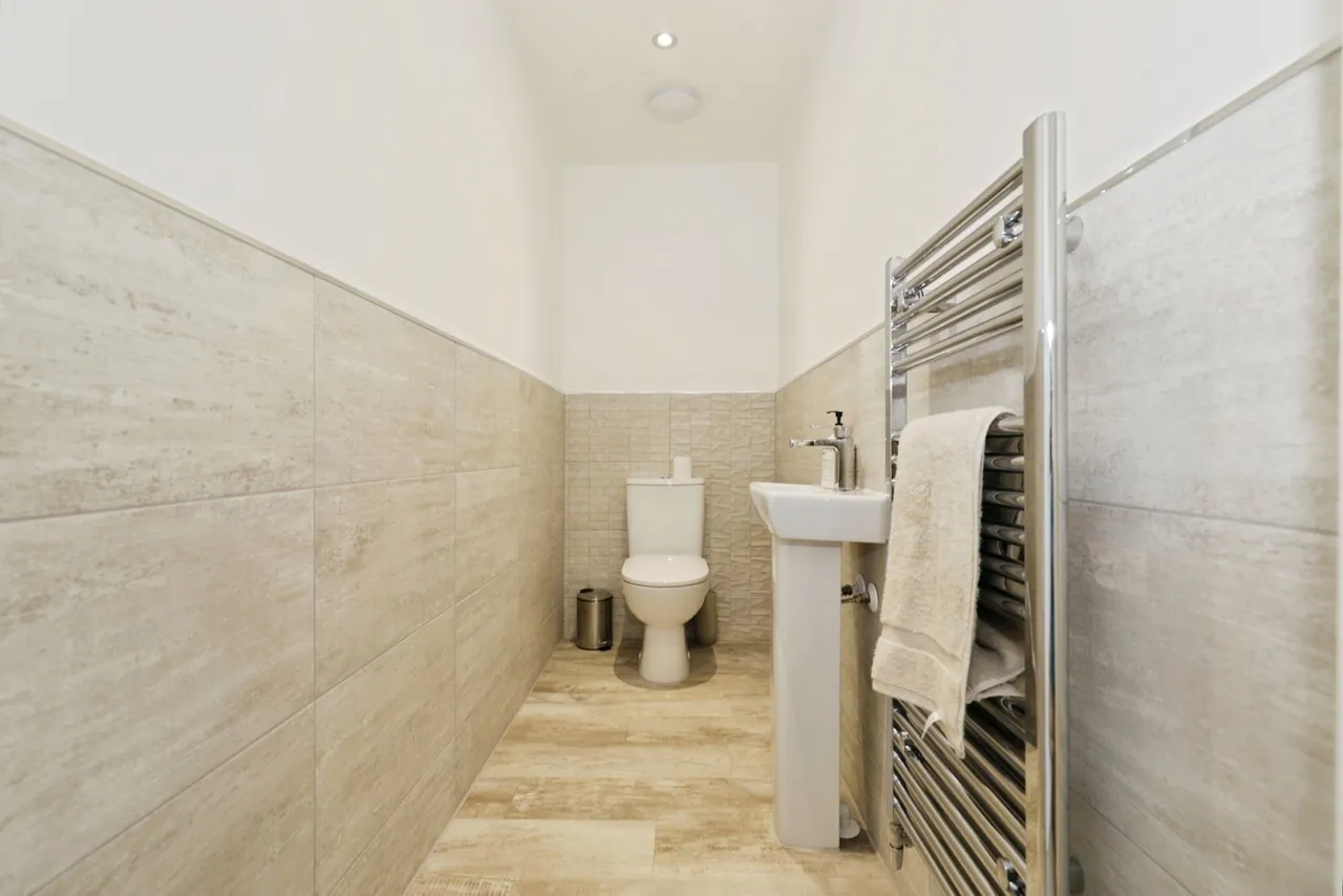 Blackbird Avenue, KNARESBOROUGH, North Yorkshire, HG5, photo 4