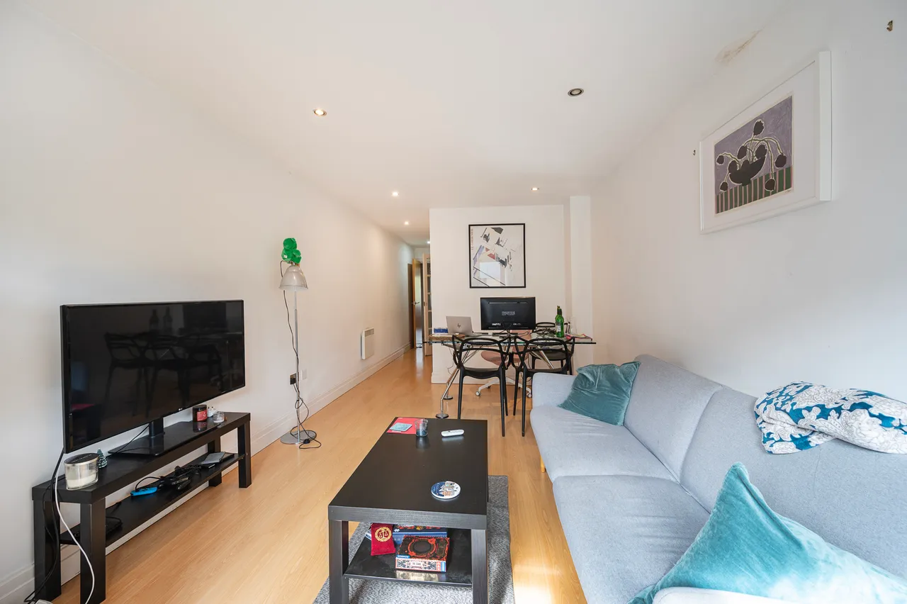 Flat 32, 15 Hoxton Square, London, photo 12