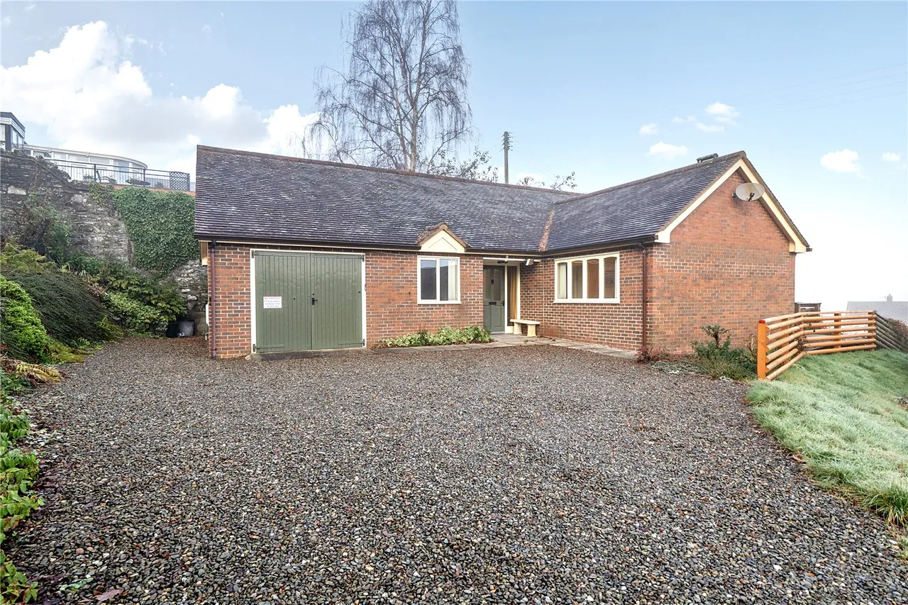 Underhill Crescent, Knighton, Powys, LD7 1DG, photo 20