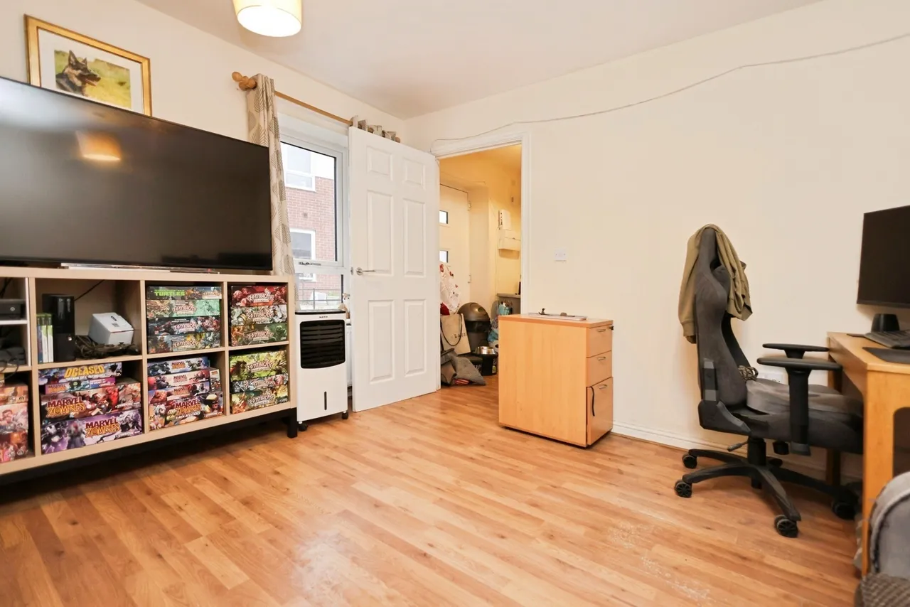 Oakley Close, Worcester, WR2, photo 22