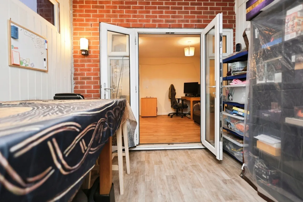 Oakley Close, Worcester, WR2, photo 21