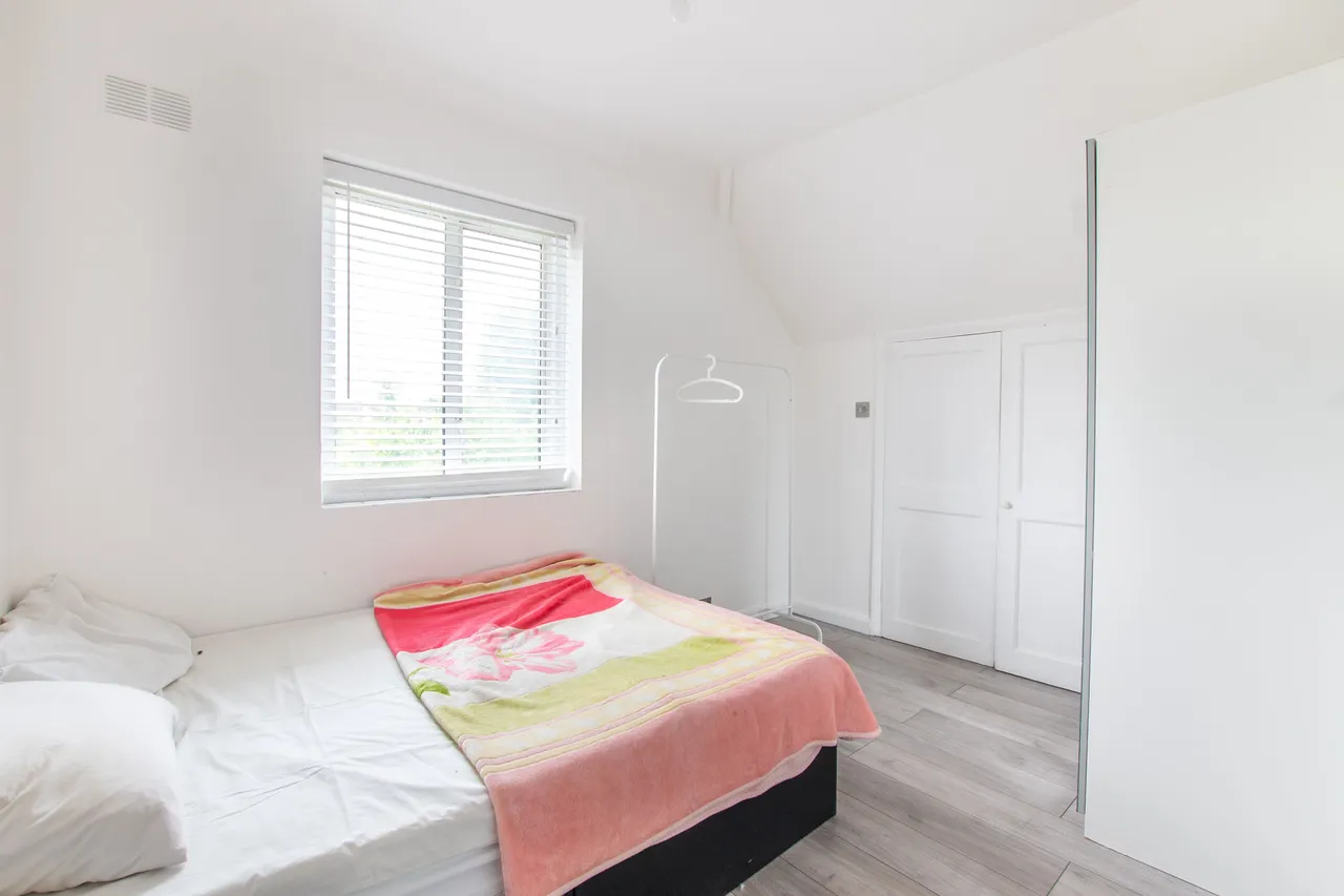 1 Steventon Road, London, photo 9