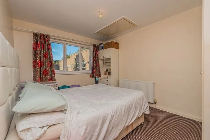 Burley Walk, Batley, WF17, photo 13