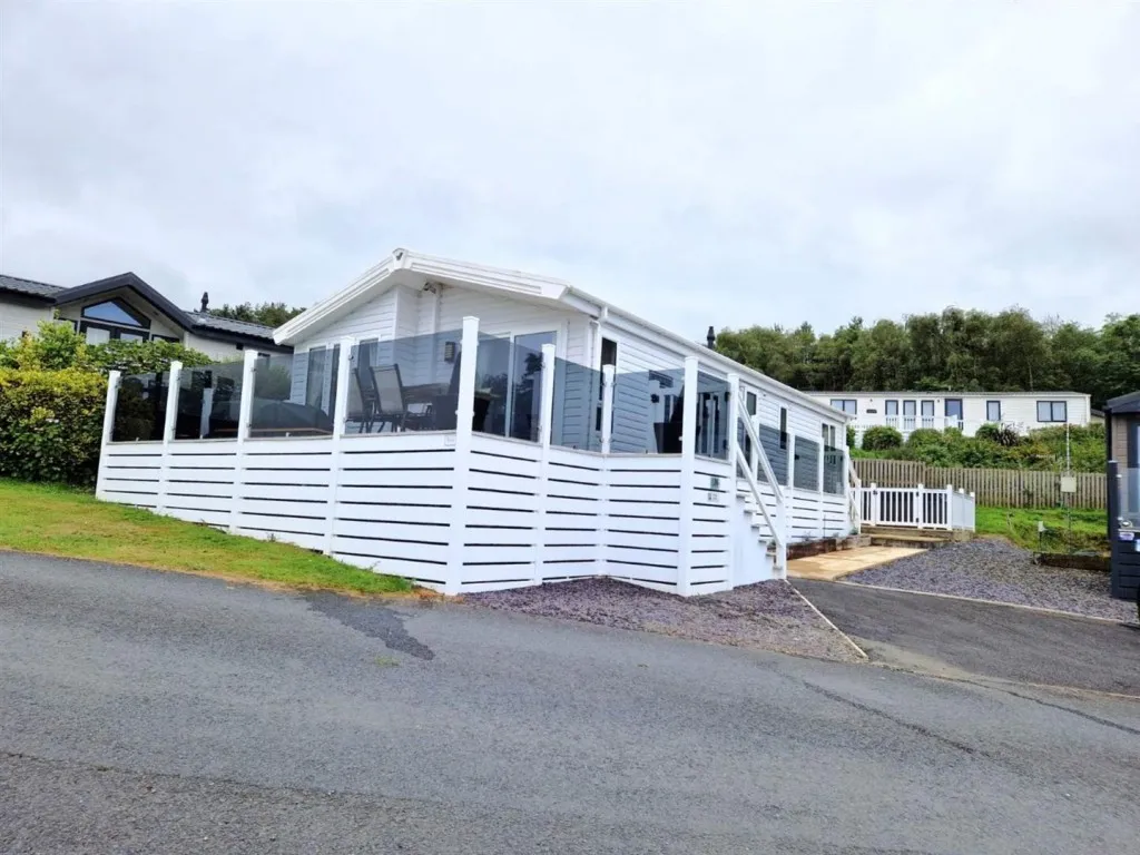 3 bed house for sale, Borth, SY24