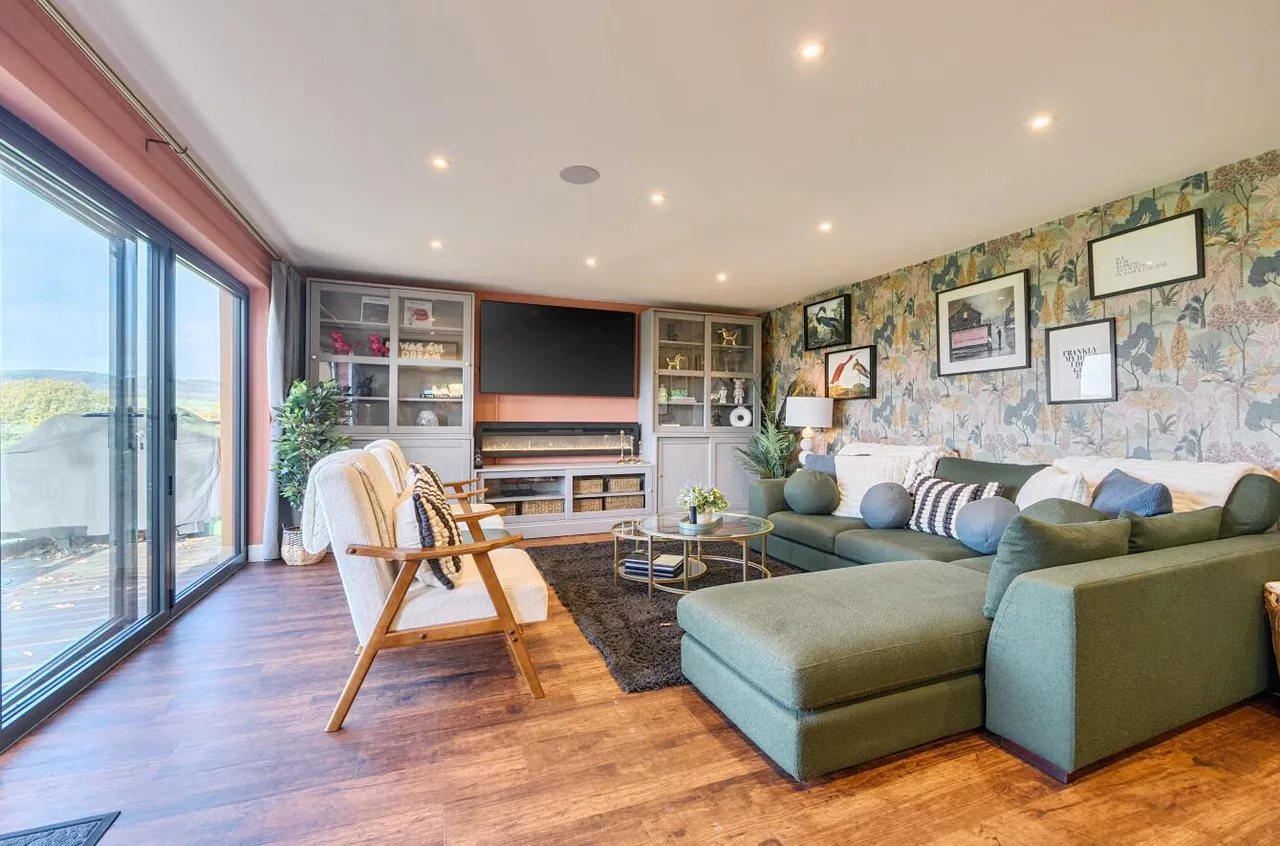Culmstock Road, Hemyock, photo 21