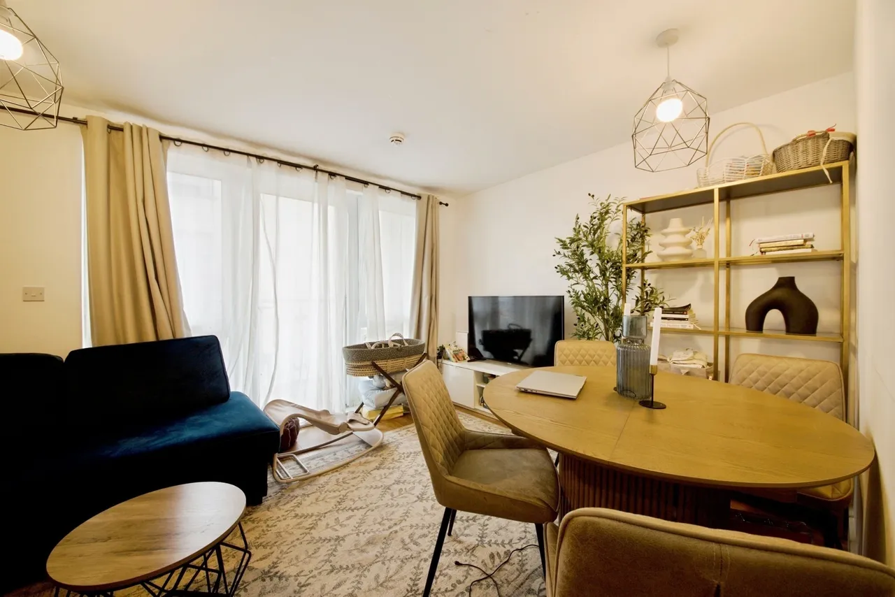 Canterbury House, 1 Honour Gardens, Dagenham, RM8, photo 14
