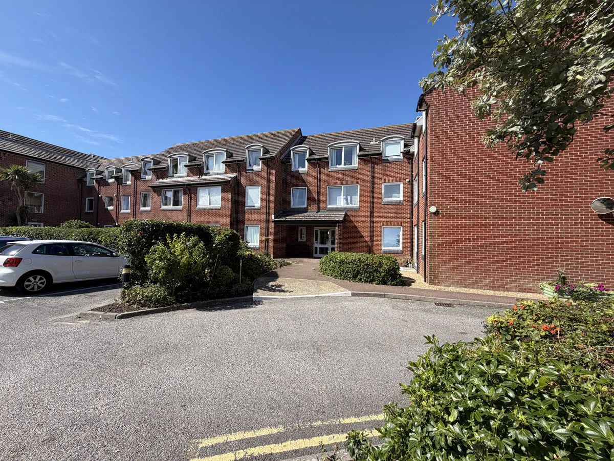 1 bed flat for sale, Goring Road, Worthing, BN12