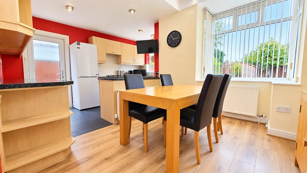 Booker Avenue, Liverpool, L18, photo 5