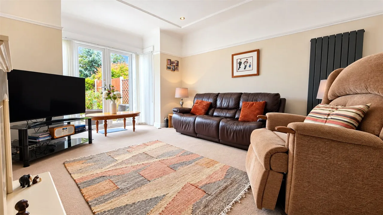 Booker Avenue, Liverpool, L18, photo 3