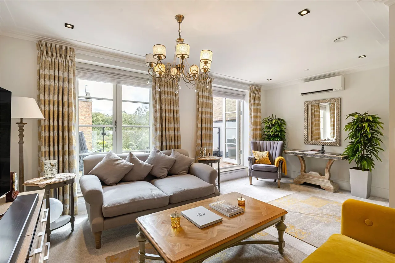 Egerton Drive, Isleworth, TW7, photo 2
