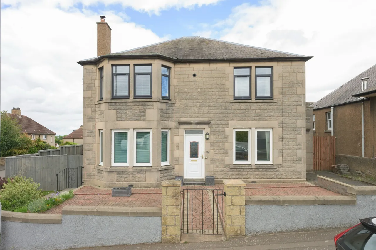 3 bed flat for sale — Townhill Road, Dunfermline, KY12 0DW