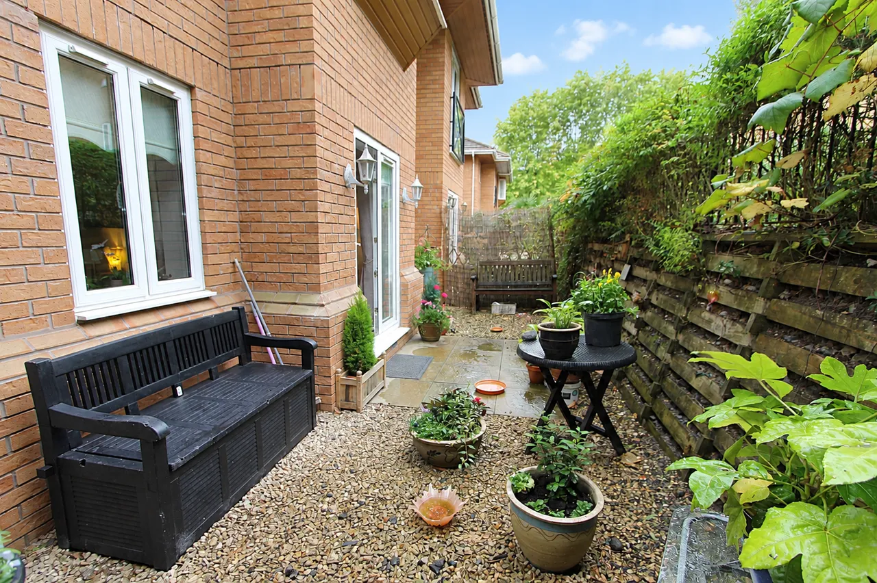 Oldnall Road, Kidderminster, photo 14