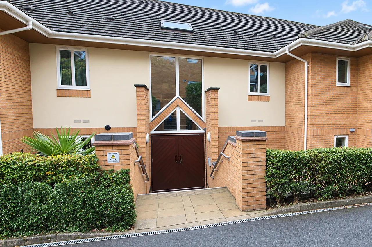 Oldnall Road, Kidderminster, photo 2