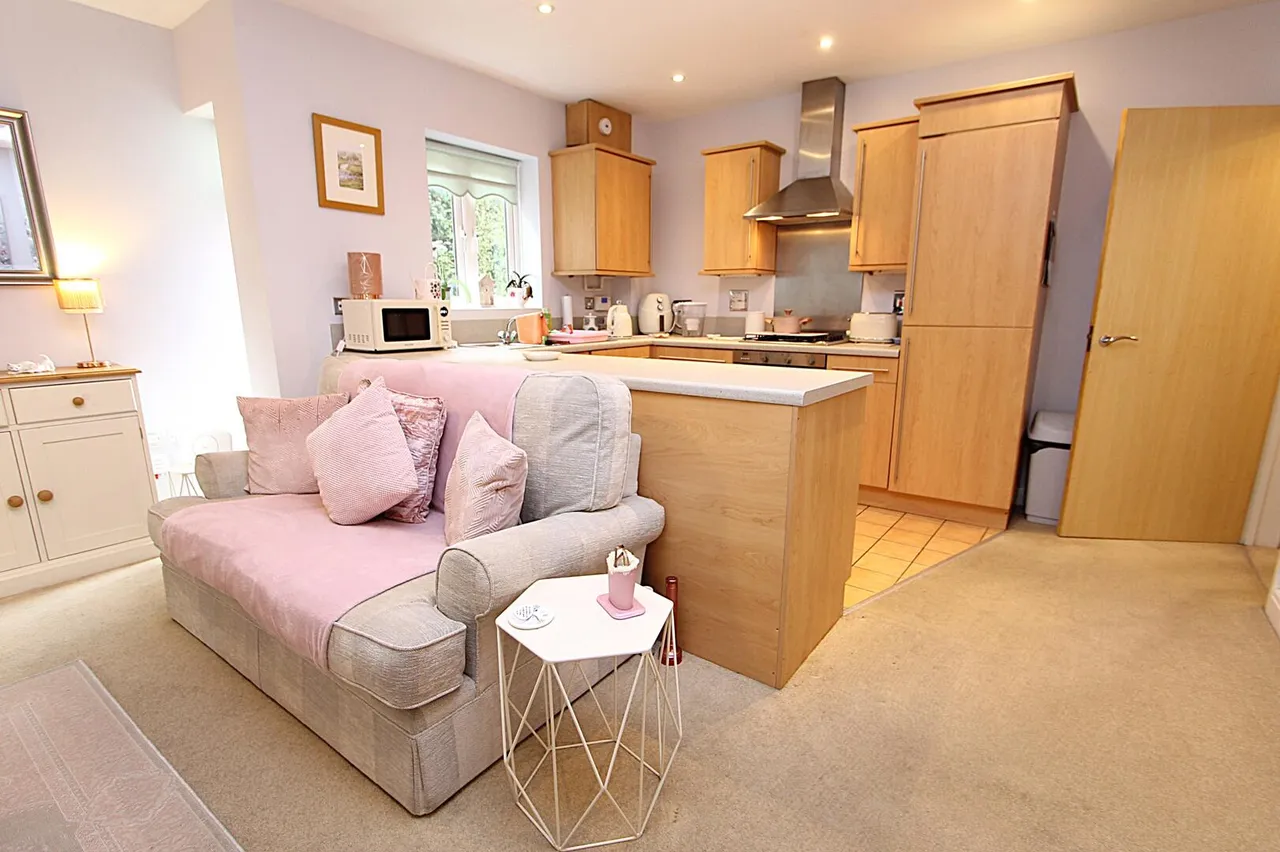 Oldnall Road, Kidderminster, photo 5