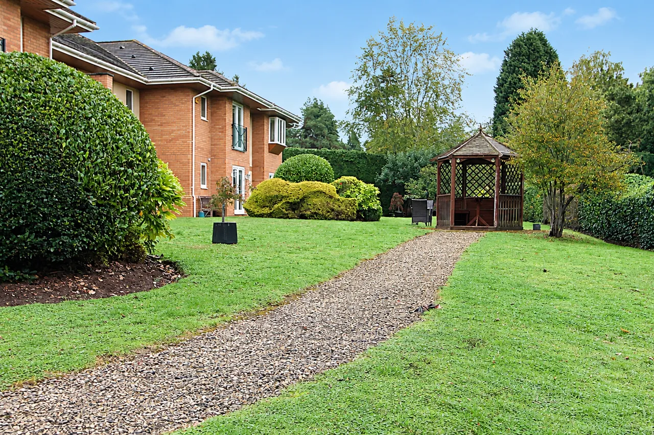 Oldnall Road, Kidderminster, photo 15