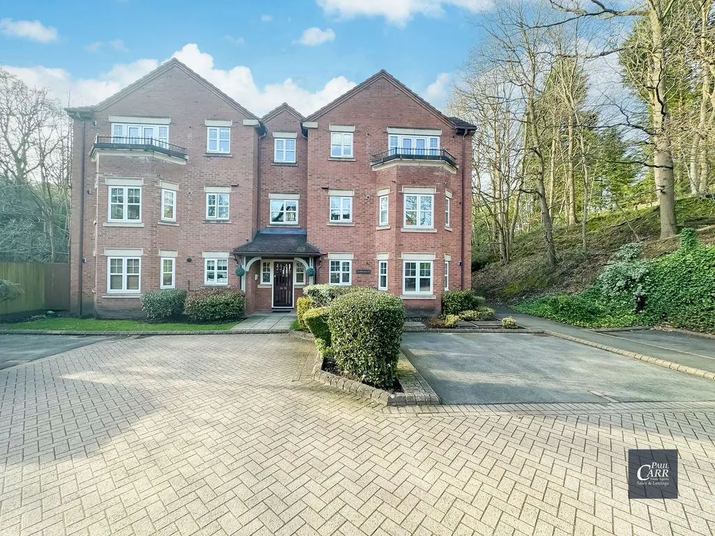 2 bed flat for sale, Horsley Road, Streetly, B74
