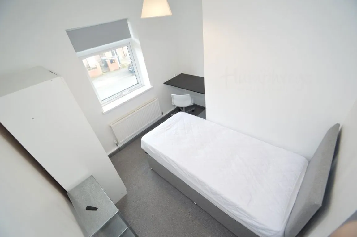 Bradford Crescent, Gilesgate, DH1, photo 6