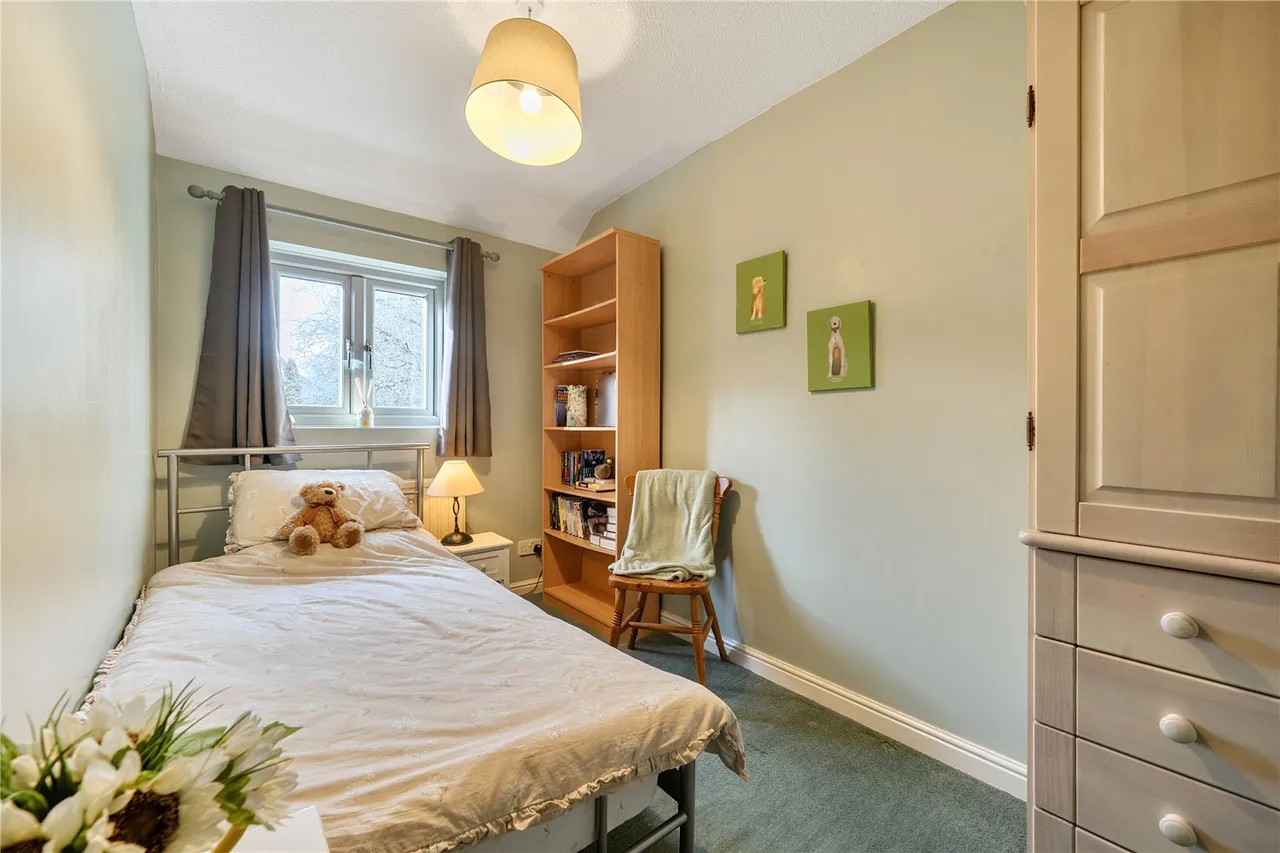 Sylverns Court, Warfield, Bracknell, Berkshire, RG42 3SL, photo 19