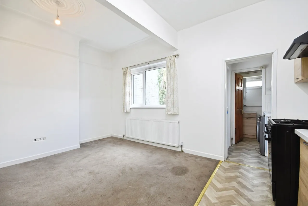 Tintern Avenue, Westcliff-on-Sea, Essex, SS0, photo 4
