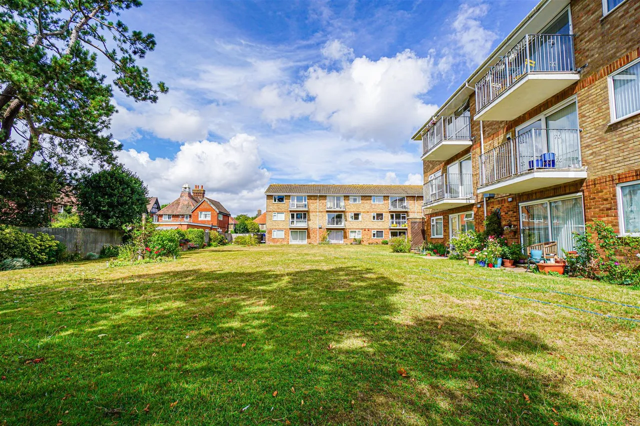 Albany Road, St. Leonards-On-Sea, photo 10