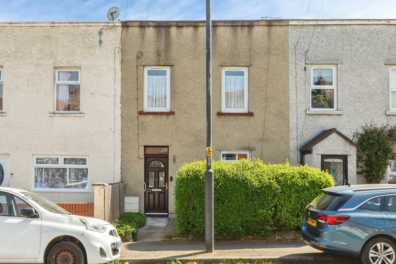 3 bed house for sale, Forest Road, Bristol, BS16