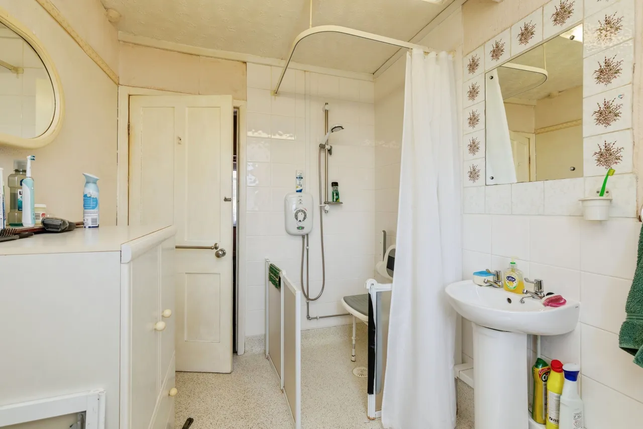 Forest Road, Bristol, BS16, photo 5