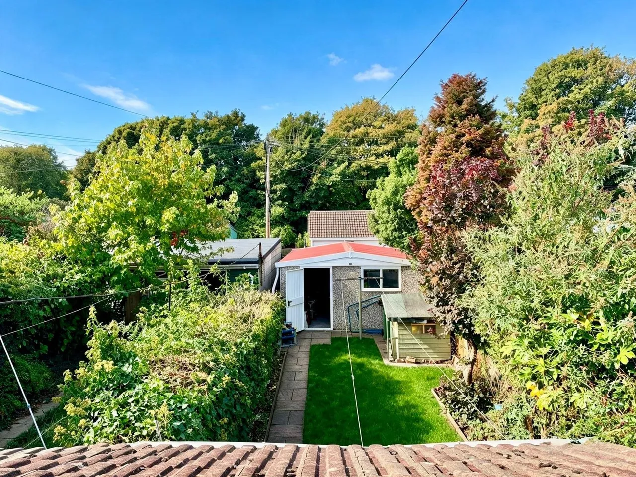 Avenue Road, Swindon, SN1, photo 18