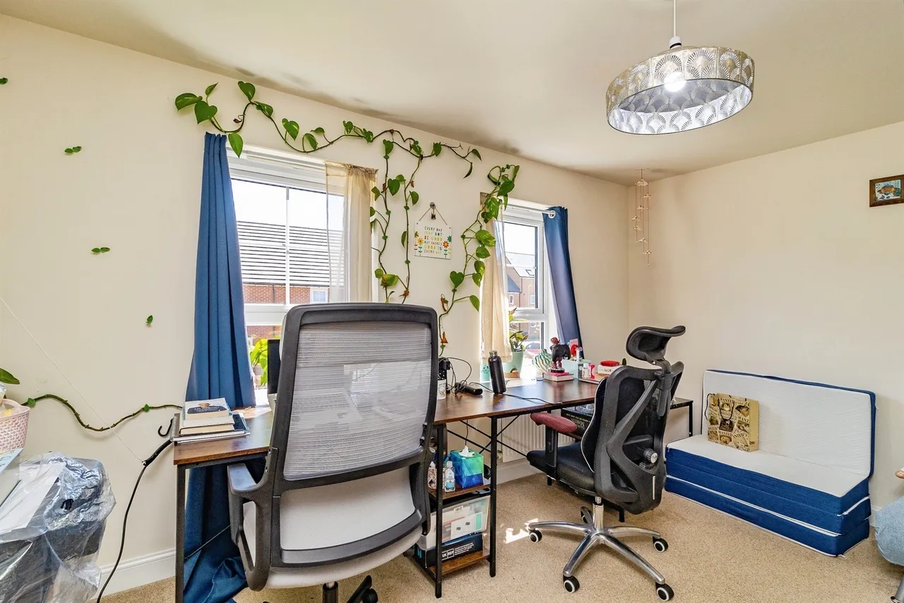 Defiance Avenue, Brooklands, MK10, photo 13