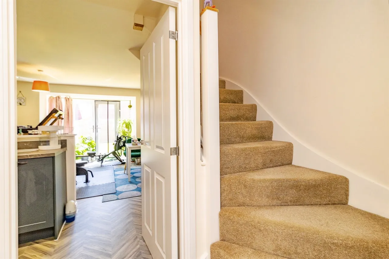 Defiance Avenue, Brooklands, MK10, photo 5
