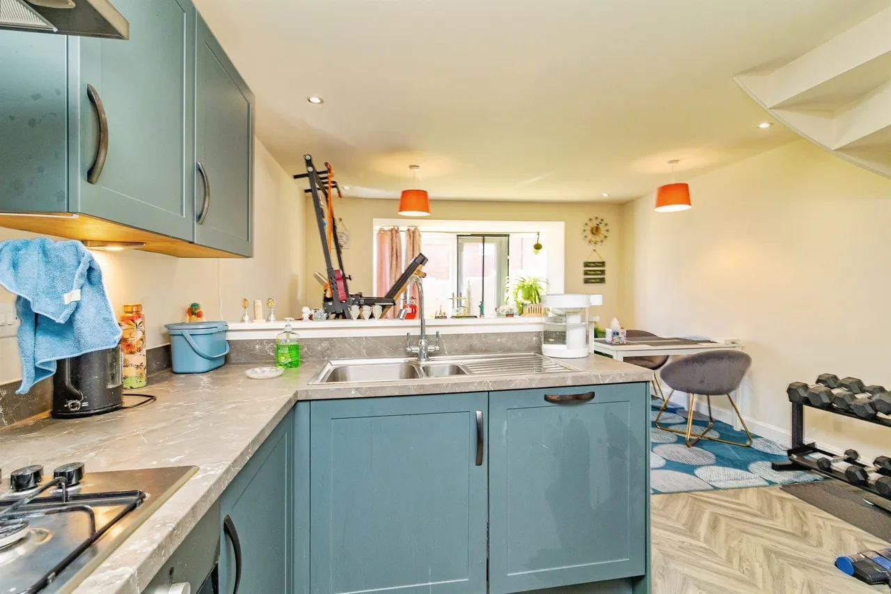 Defiance Avenue, Brooklands, MK10, photo 4
