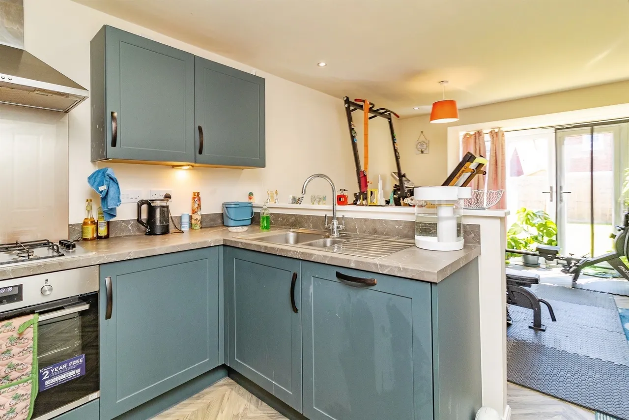 Defiance Avenue, Brooklands, MK10, photo 8