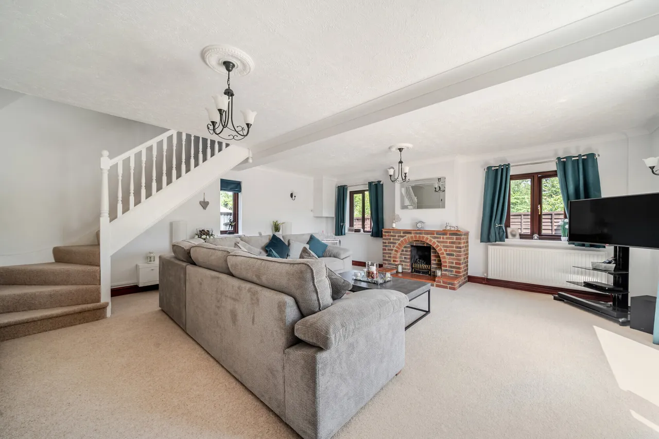 St. Andrews Close, Wraysbury, TW19, photo 11