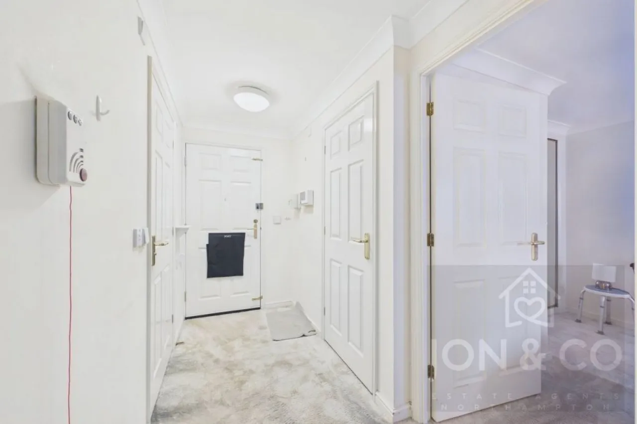 Harlestone Road, Duston, NN5, photo 9