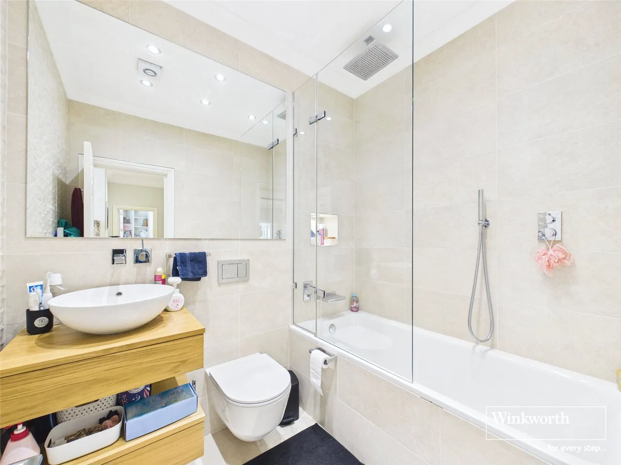 Turnberry Close, Hendon, London, NW4, photo 6