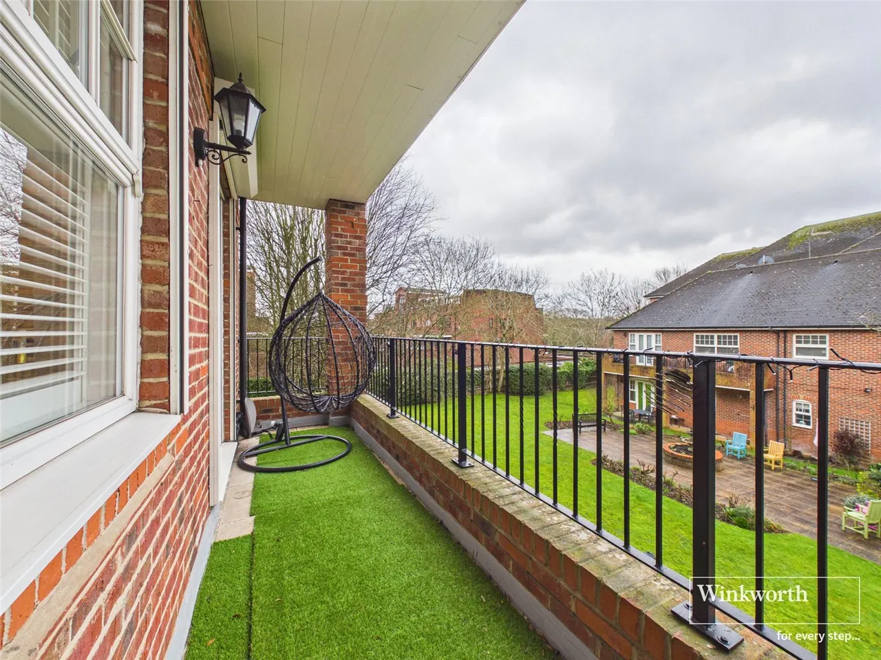 Turnberry Close, Hendon, London, NW4, photo 3