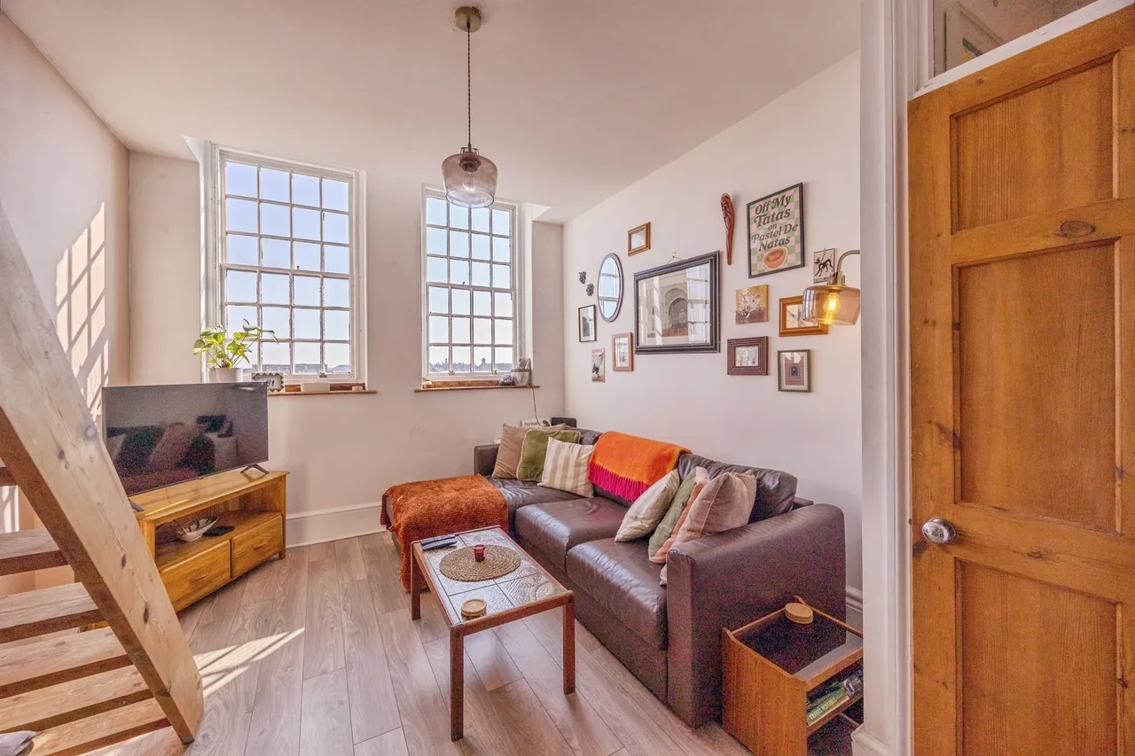 Lawrence Road, Southsea, PO5, photo 6
