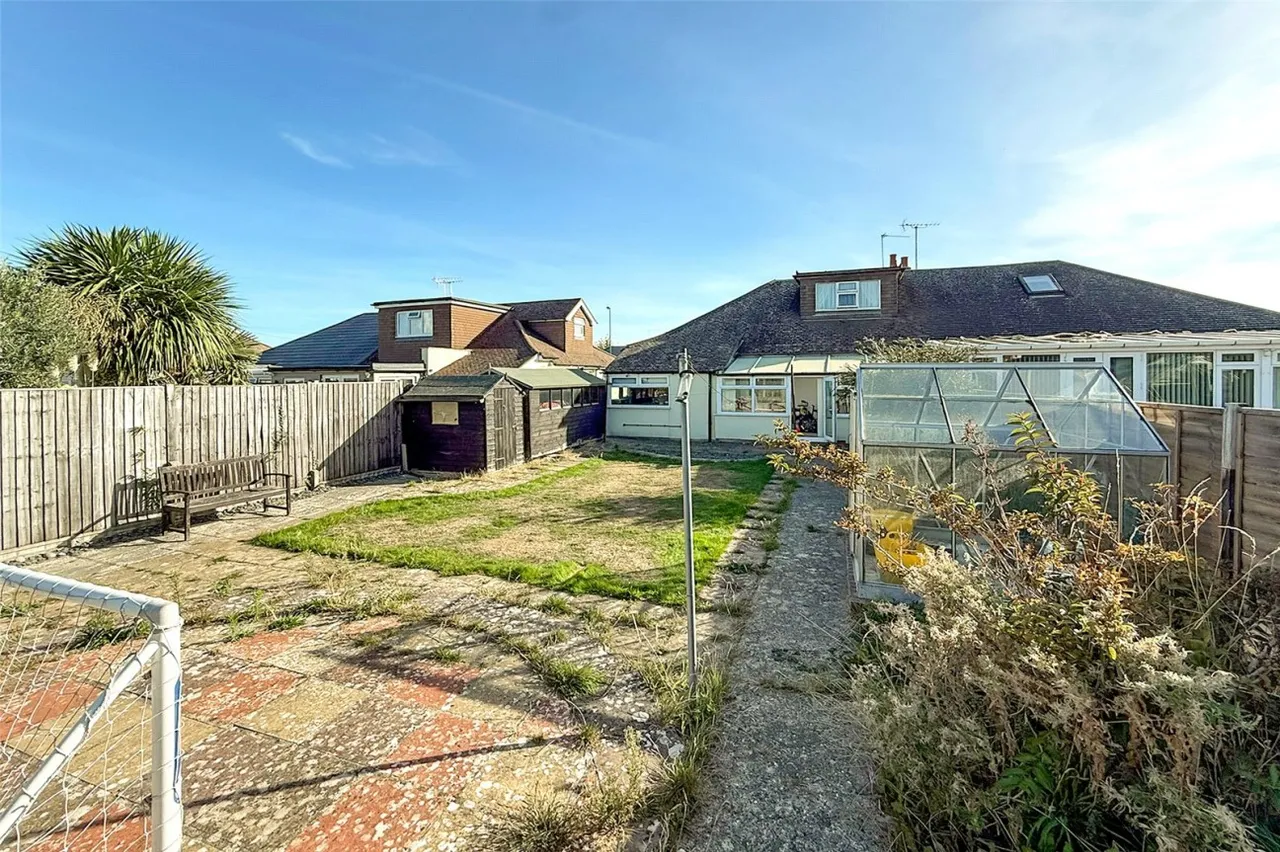 Littlehampton, BN17, photo 13