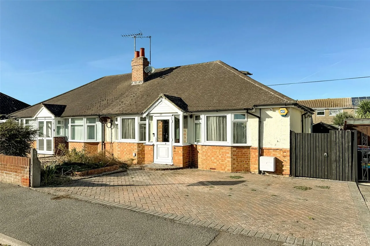 3 bed house for sale, Littlehampton, BN17