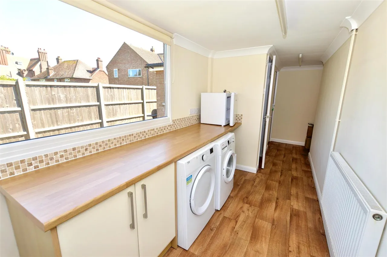 Norwich Road, Cromer, NR27, photo 17